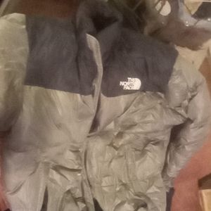 Mens 2xl north face puffer jacket